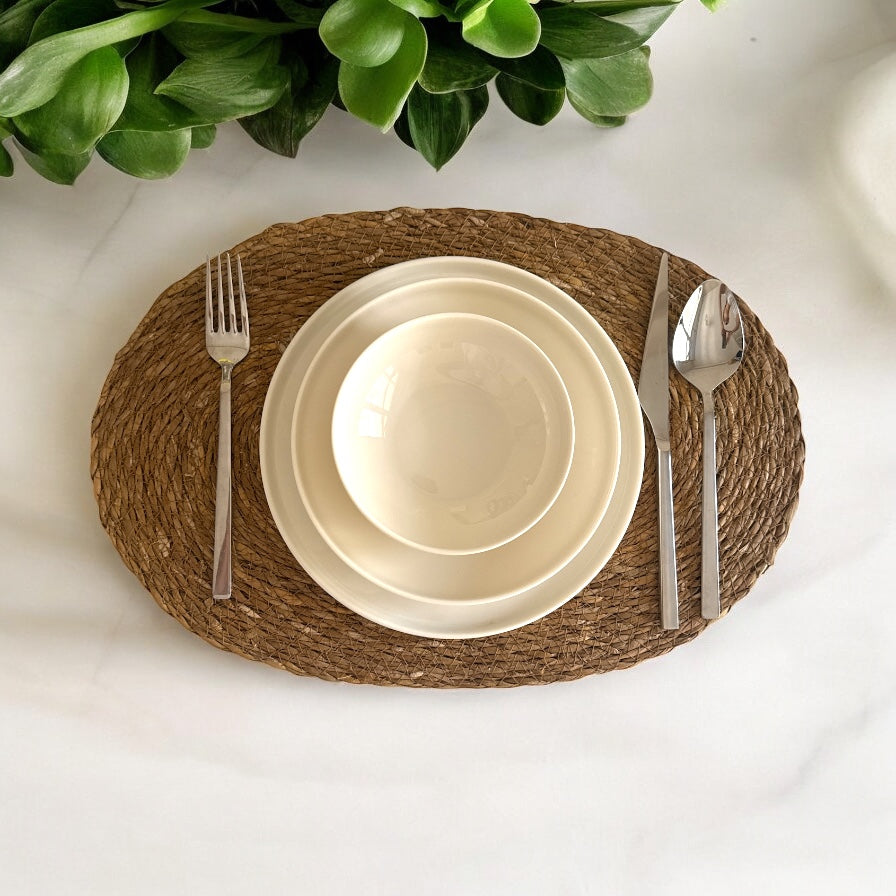 Oval Wicker Underplate (4 pieces)